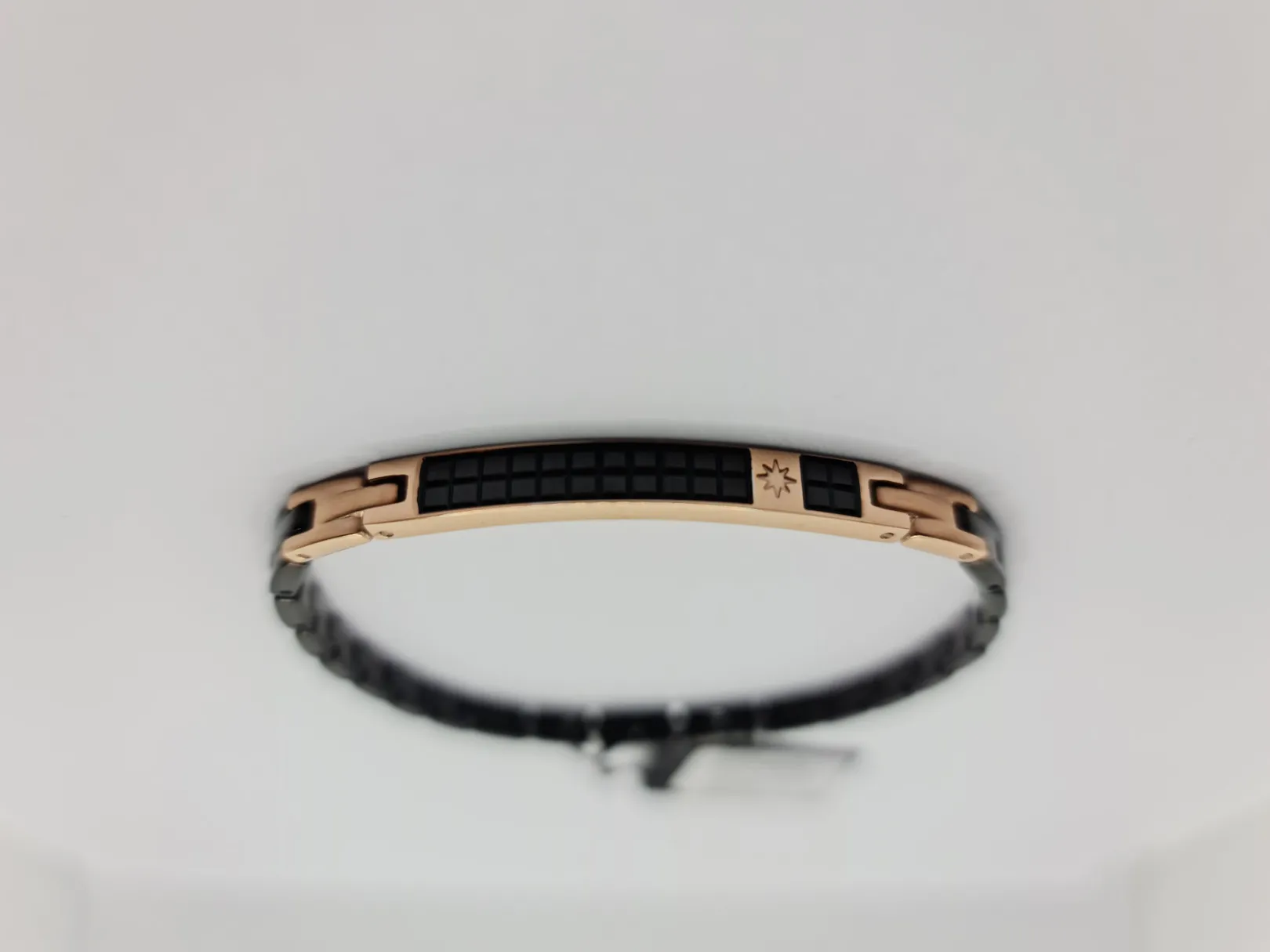 bracciale_uomo_in_acciaio_0-73.webp Online Bracciale Uomo In Acciaio Con Piastrina Gioielli Hi-Teck | EHB222 Uomo Gioielli Moda Uomo