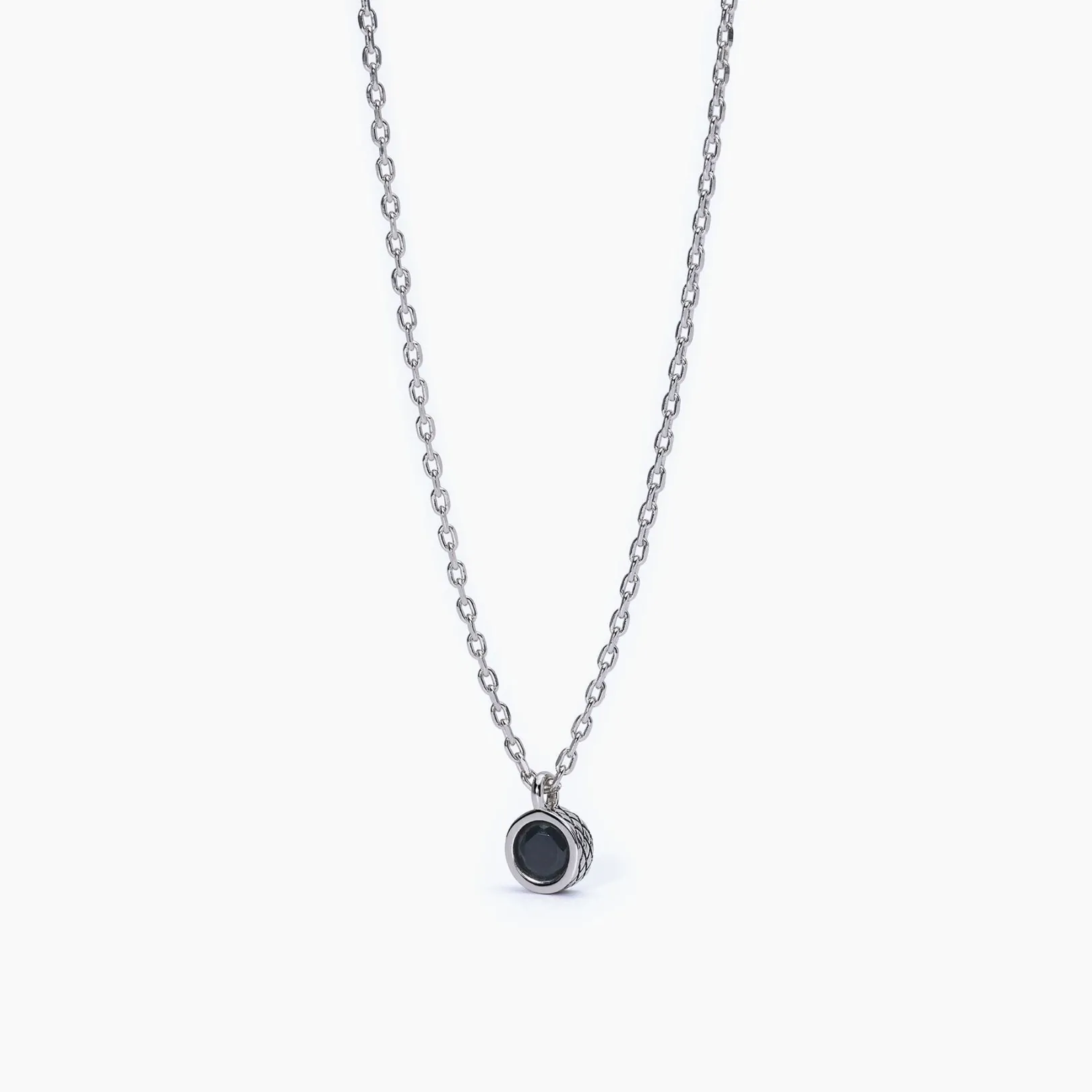 collana_uomo_con_pendente_0.webp Discount Collana Uomo Con Pendente Zircone Nero Gioielli | 553574 Uomo Gioielli Moda Uomo